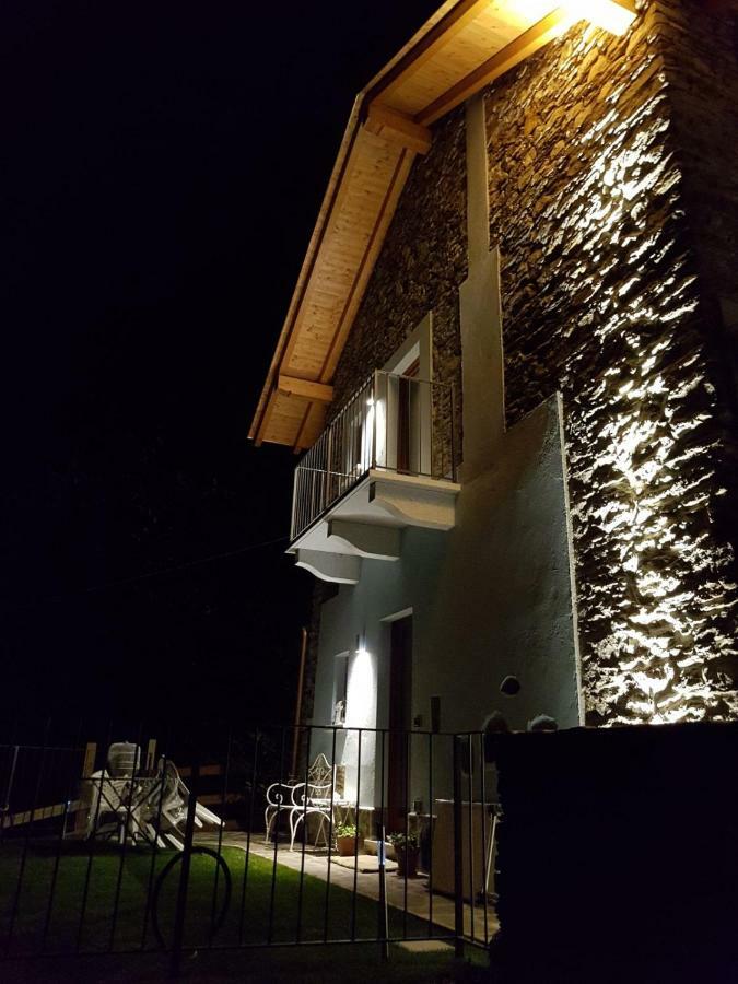Lago D'Orta Appartamento Con Vista Pettenasco Exteriör bild