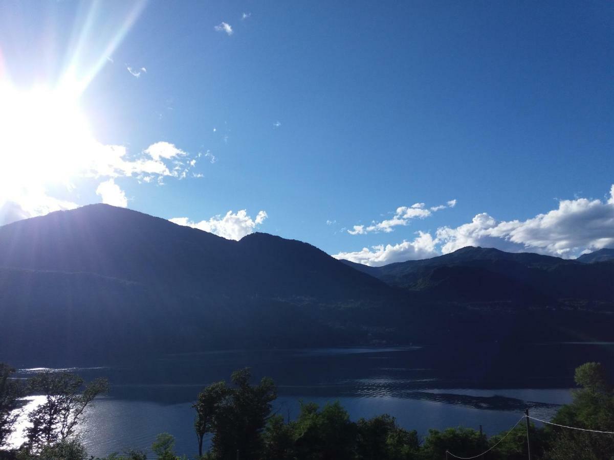 Lago D'Orta Appartamento Con Vista Pettenasco Exteriör bild
